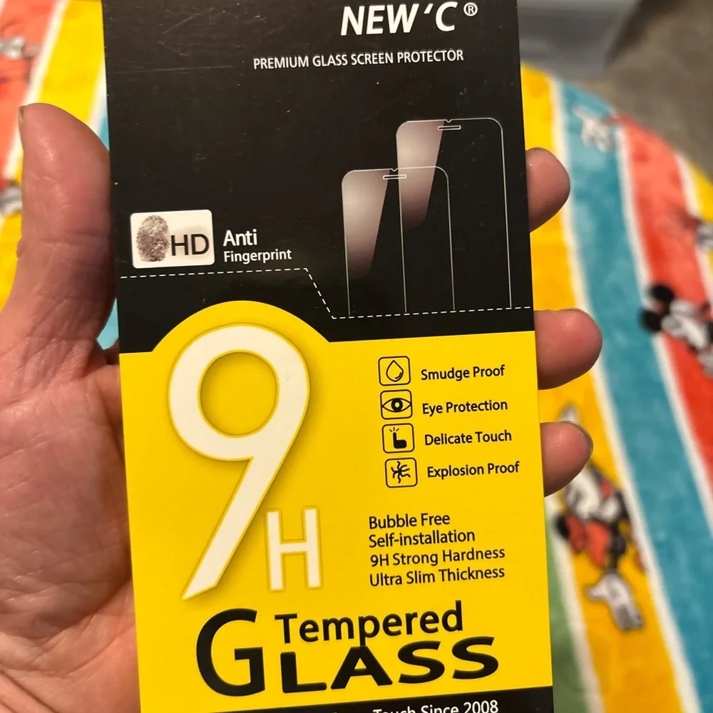 iPhone 15 pro/max 9H Tempered Glass Screen Protector -